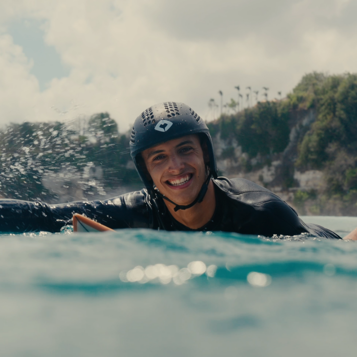 Mamuli-Surf Helmet